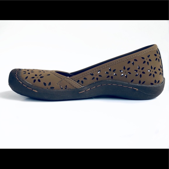 NWT. The Original Muk Luks - Picture 4 of 13